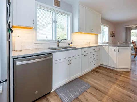 9374 E Arrowhead Dr, Scotts, MI 49088 photo 10