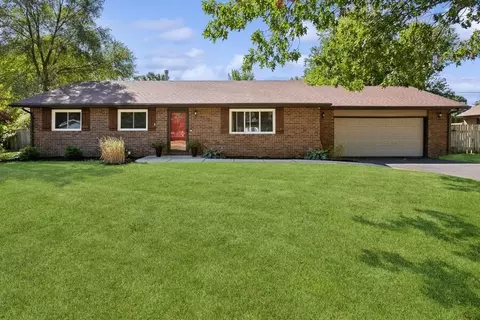 2210 Leonora Dr, Stevensville, MI 49127