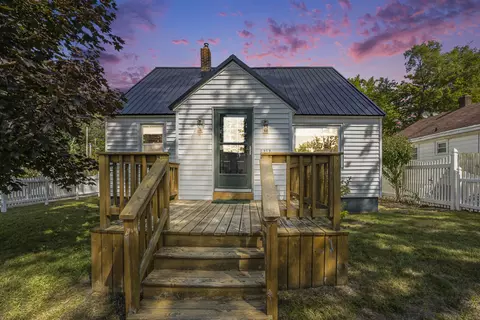 1212 E Forest Ave, Muskegon, MI 49442