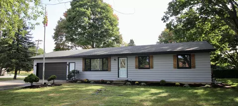 225 N 168th Ave, Holland, MI 49424