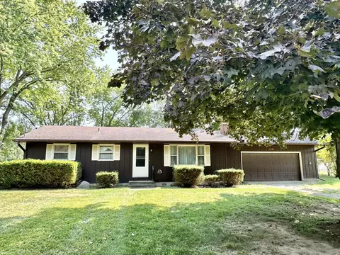 12890 11 Mile Rd, Ceresco, MI 49033