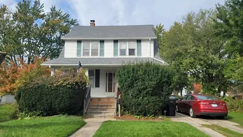 676 Clinton St, Wyandotte, MI 48192