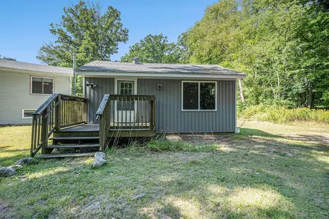 589 E 88th St, Newaygo, MI 49337 photo 23