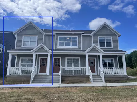 295 Vista Green Ct, Holland, MI 49423