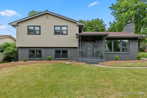 1819 Menominee Rd SE, Grand Rapids, MI 49506
