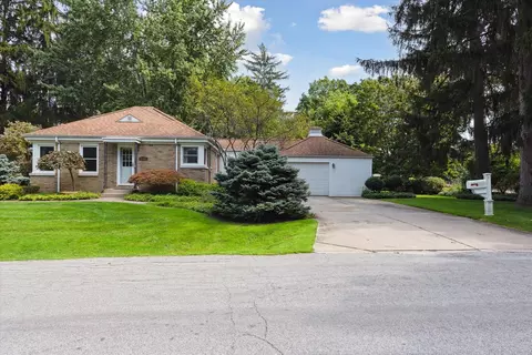 1156 Fairfield Ave NW, Grand Rapids, MI 49504
