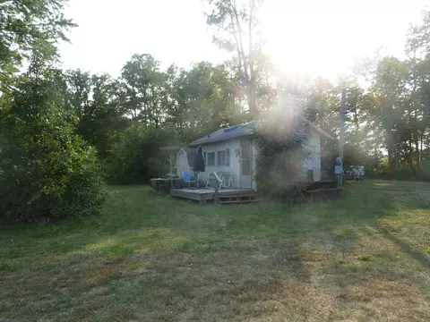 13553 13545 Young Dr, Hudson, MI 49247 photo 10