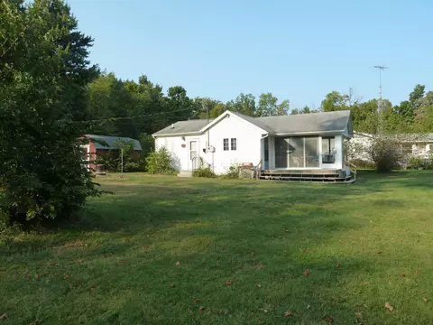 13553 13545 Young Dr, Hudson, MI 49247 photo 6