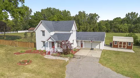3461 52nd St SE, Grand Rapids, MI 49512