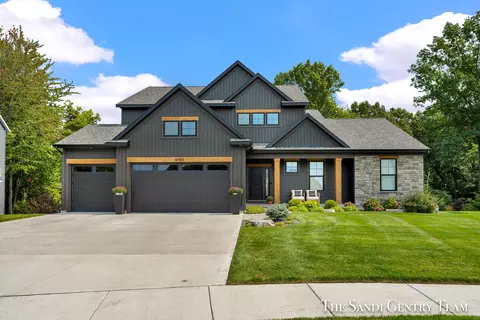 16484 Spring Tree Dr, Spring Lake, MI 49456