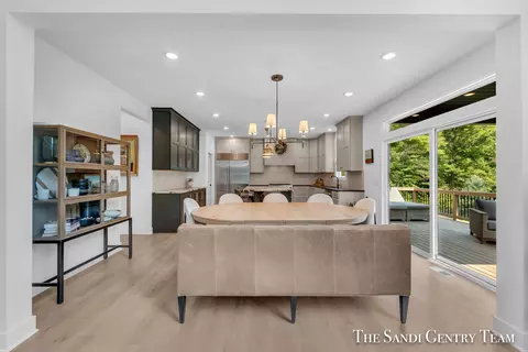 Dining - 16484 Spring Tree Dr, Spring Lake, MI 49456 photo 1 of 3