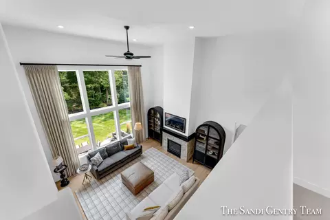 Living - 16484 Spring Tree Dr, Spring Lake, MI 49456 photo 7 of 9