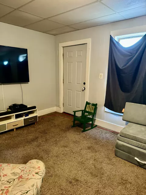 74 Hancock St, Manistee, MI 49660 photo 6