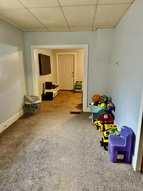 74 Hancock St, Manistee, MI 49660 photo 11