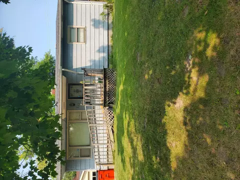 785 Wauceda Ave, Benton Harbor, MI 49022