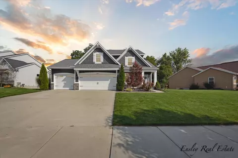 11661 Old Gun Clb, Lowell, MI 49331