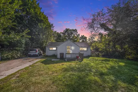 2347 Lansing Ave, Jackson, MI 49202 photo 3