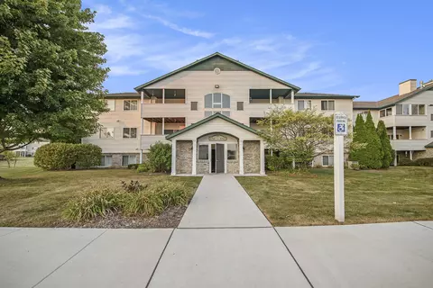 6551 Clover Ct SE #193, Caledonia, MI 49316
