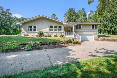 122 Harriet Ln, Battle Creek, MI 49017