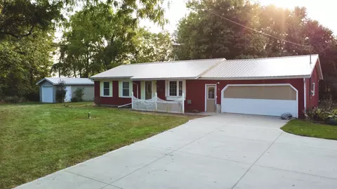 1351 N Charlton Park Rd, Hastings, MI 49058