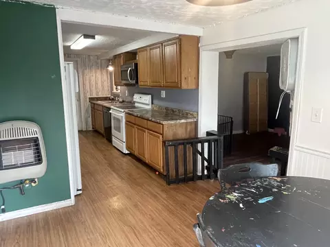206 Harland Dr, Harrison, MI 48625 photo 8