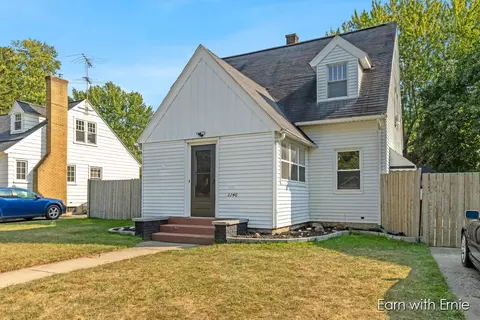 2146 Waldron St SW, Wyoming, MI 49519