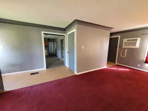 2804 Alder St, Jackson, MI 49203 photo 4