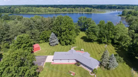 4245 E Y Ave, Vicksburg, MI 49097