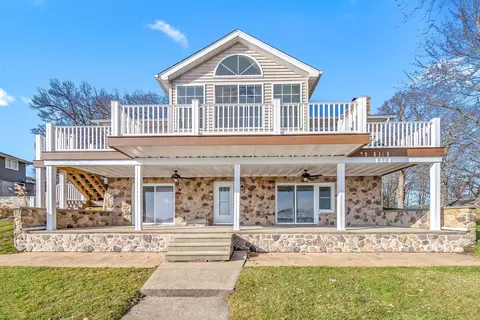 691 Pearl Bch, Coldwater, MI 49036