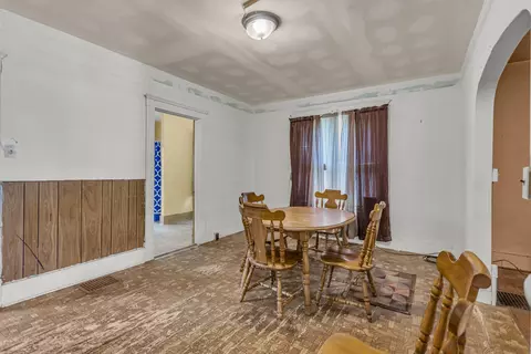 133 Stanley Ave, Jackson, MI 49203 photo 5