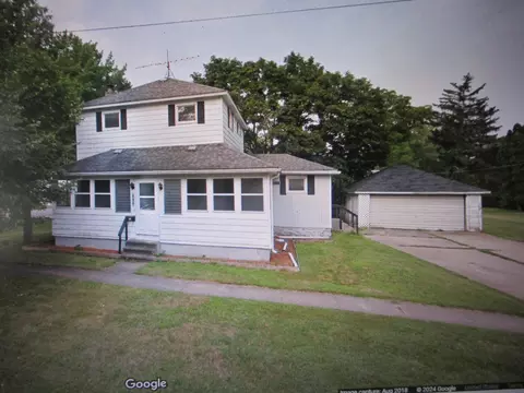 826 S Park St, Hastings, MI 49058