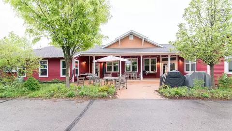 500 Little Lake Dr #7, Ann Arbor, MI 48103