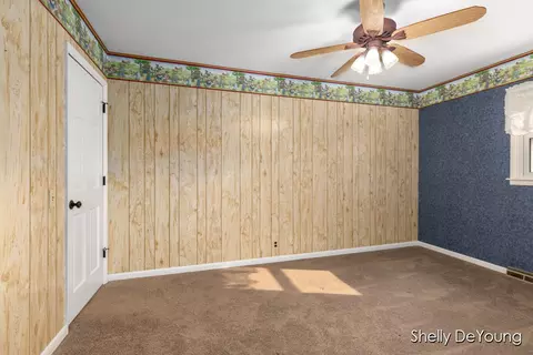 Bedroom - 2273 E 128th St, Grant, MI 49327 photo 2 of 5