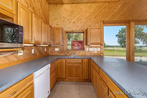 Kitchen - 2273 E 128th St, Grant, MI 49327 photo 5 of 5