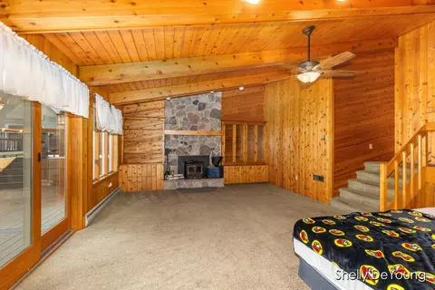 Living - 2273 E 128th St, Grant, MI 49327 photo 2 of 4