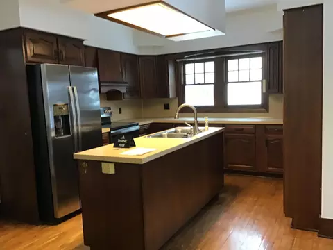 201 Colfax St, Plainwell, MI 49080 photo 10