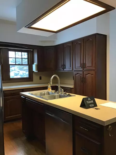 201 Colfax St, Plainwell, MI 49080 photo 7