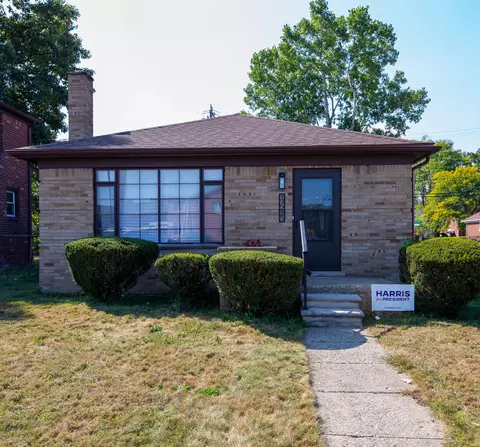 17215 Meyers Rd, Detroit, MI 48235