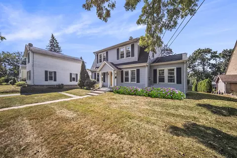 508 S Bowen St, Jackson, MI 49203 photo 2