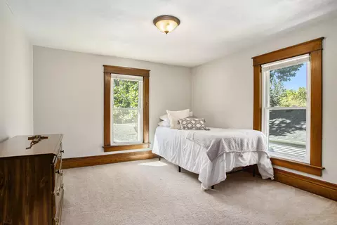 518 E Green St, Marshall, MI 49068 photo 18