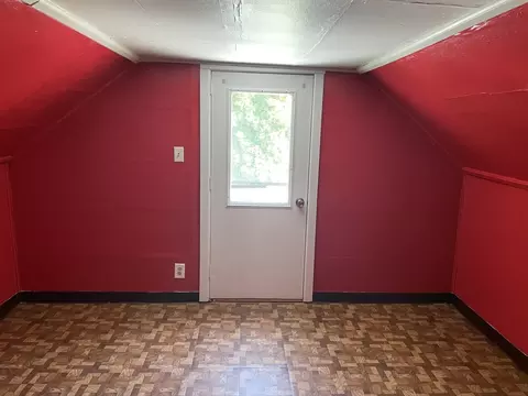 924 Annetta Ave, Jackson, MI 49203 photo 14