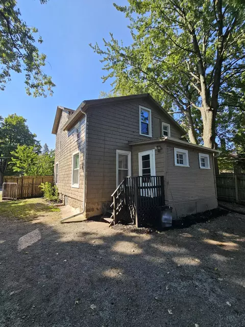 406 Griswold, Jackson, MI 49203 photo 7
