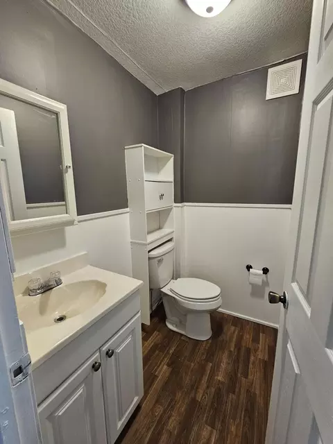 406 Griswold, Jackson, MI 49203 photo 13