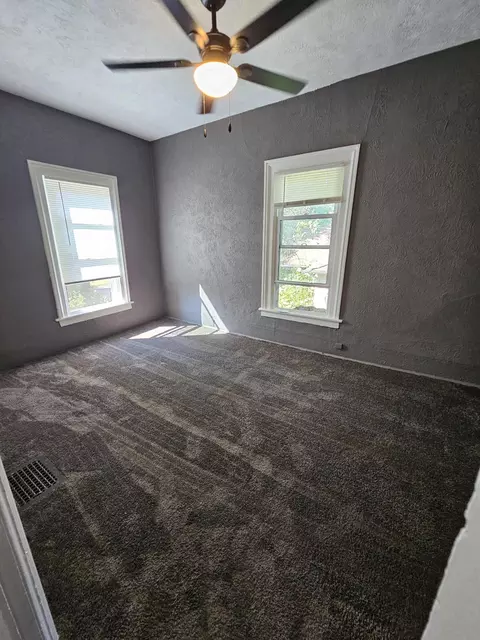 406 Griswold, Jackson, MI 49203 photo 17