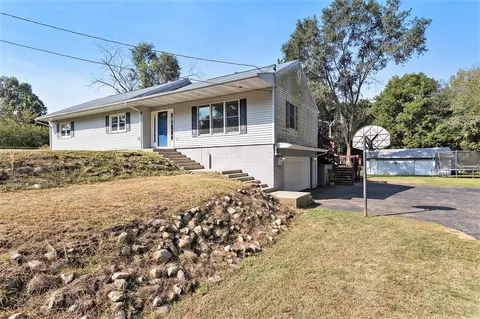 16555 11 Mile Rd, Battle Creek, MI 49014