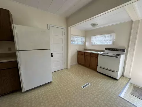 201 Austin Ave, Jackson, MI 49202 photo 7