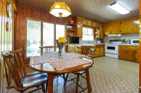 1407 Lykins Ln, Niles, MI 49120 photo 9