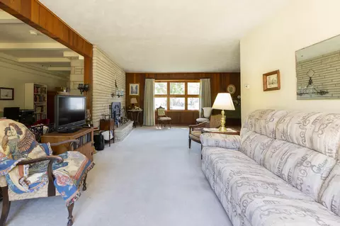 1407 Lykins Ln, Niles, MI 49120 photo 8