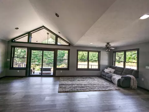 1795 E 108th St, Grant, MI 49327 photo 8