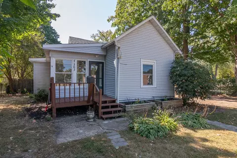 303 2nd Ave, Dowagiac, MI 49047